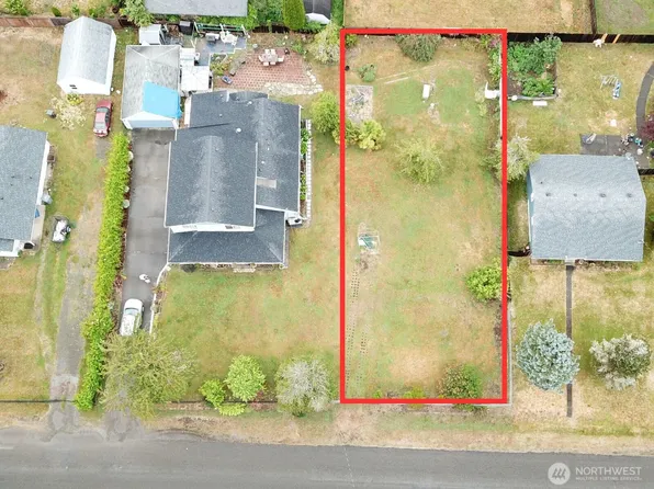 9001 Forest Avenue SW, Lakewood, WA 98498