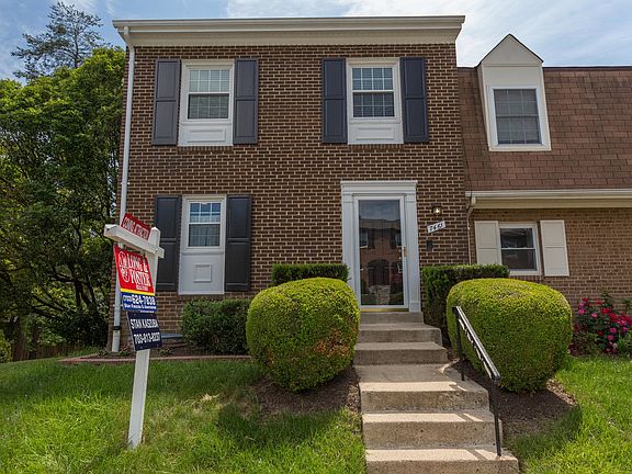 3rd image of 7461 Zanuck Ct