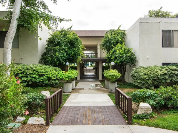 23515 Lyons Ave Unit S9, Santa Clarita, CA 91355