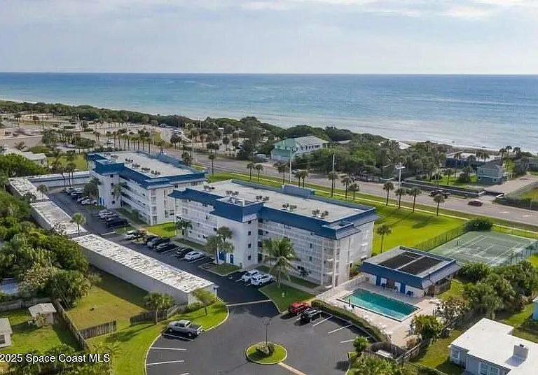 2160 N Highway A1a Hwy #303 — Photo 3