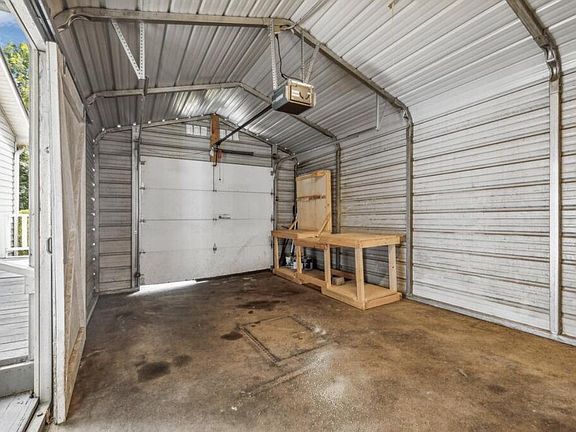 5th image of 1767 Eastlake Dr
