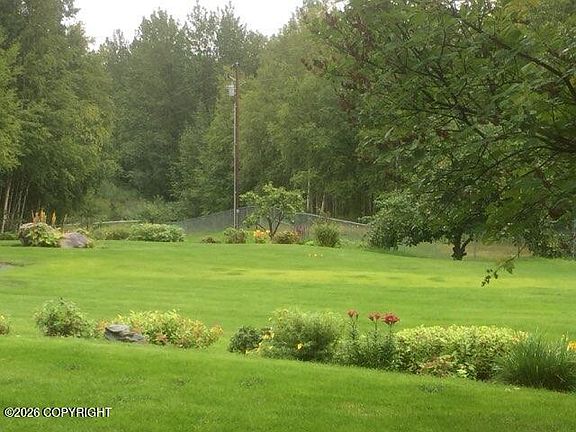 4th image of 3700 E Ruth Dr