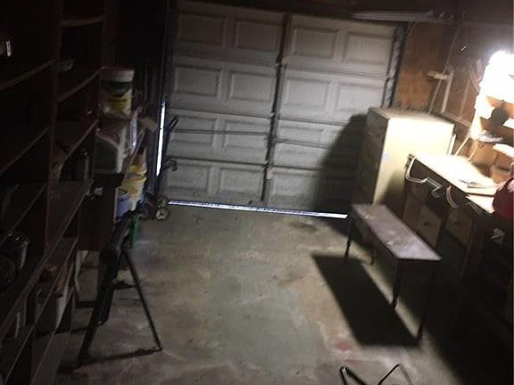 5th image of 11834 Manon Dr