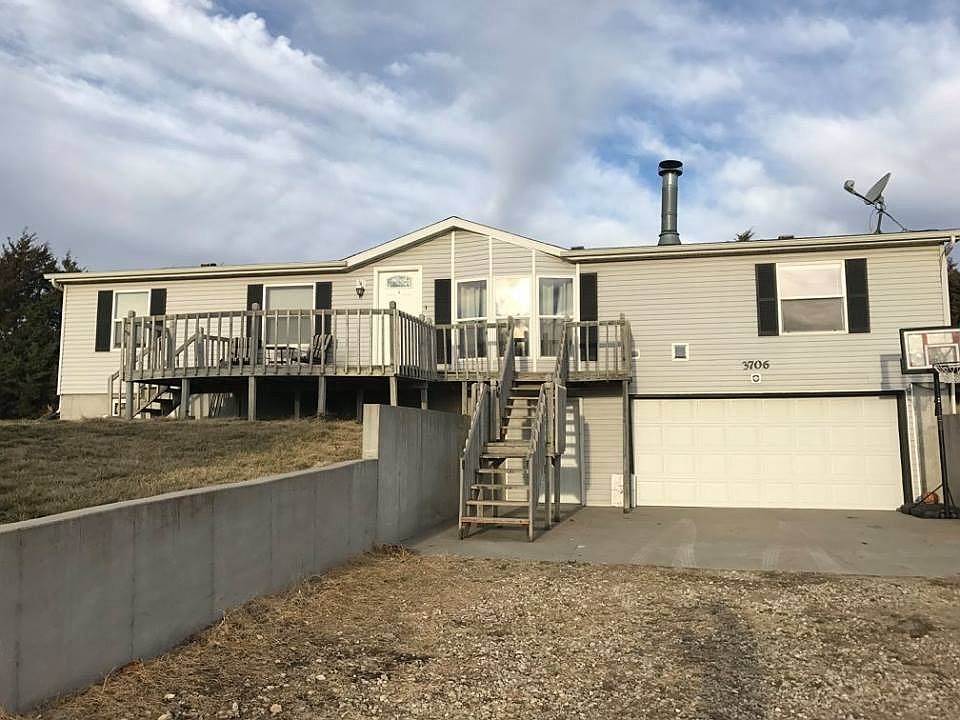 1st image of 3706 Cedar Dr