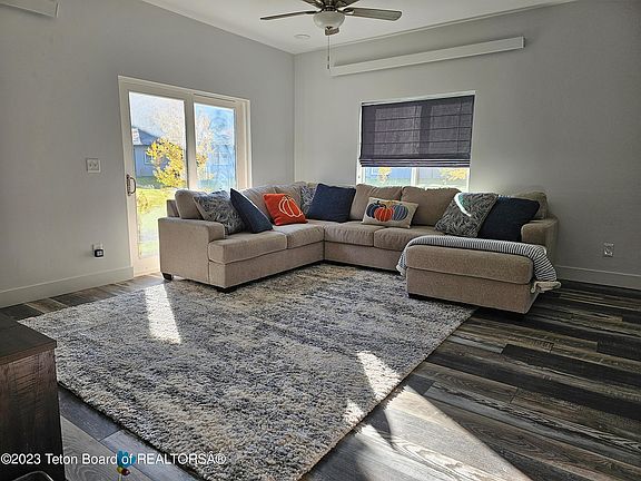 5th image of 314 Snake River Dr Unit 1