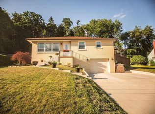 11357 Seminole Dr, North Huntingdon, PA