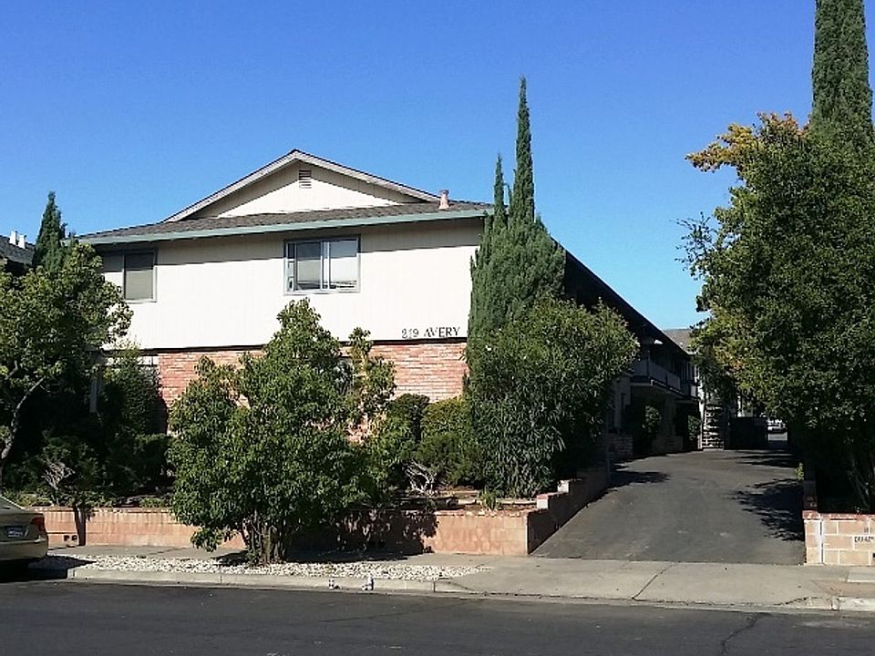1st image of 219 Avery Ln #8