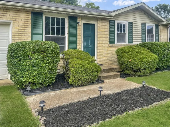 105 Cadet Ln, Franklin, TN 37064