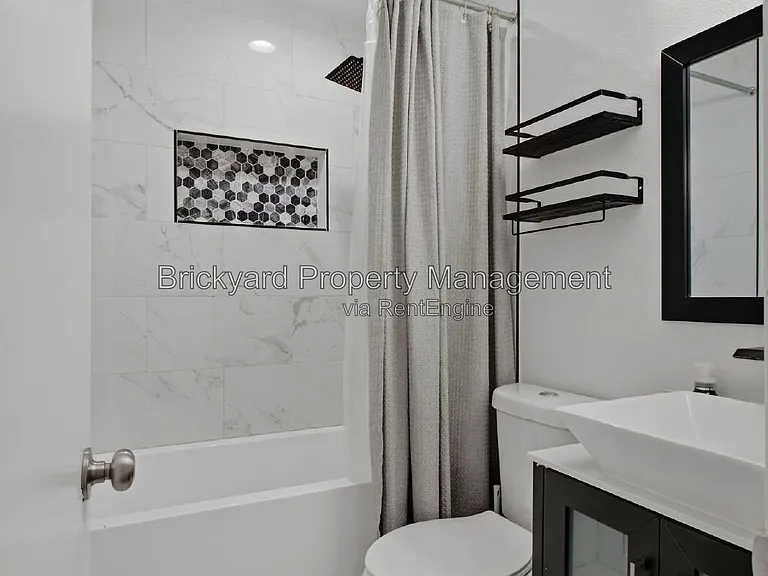 4126 Justice Ln — Photo 25