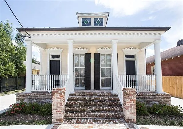 2 bed, 2.0 bath, 1115 sqft, $1,800 — Photo 2