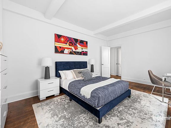 2nd image of 75 Central Park W APT 4A