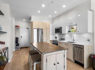 10838 Whalley Blvd #518, Surrey, BC V3R 5J8