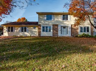 4720 Magnolia Ln N, Plymouth, MN 55442