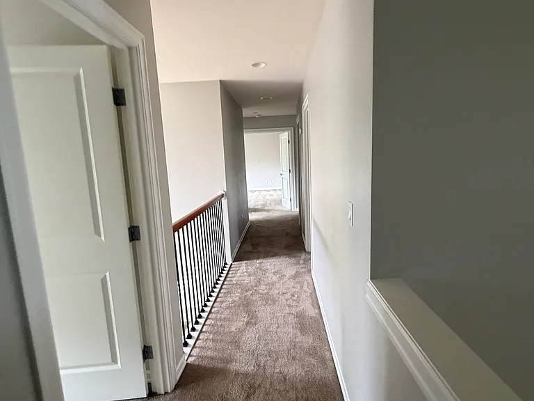 2520 Camas Ave NE — Photo 22
