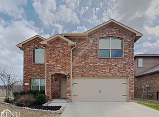 8041 Ballater Dr, Fort Worth, TX 76123