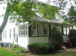 710 5th St, Kalona, IA 52247