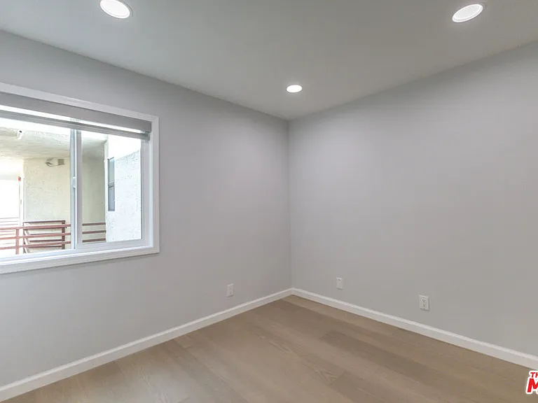 400 N Louise St #204 — Photo 21