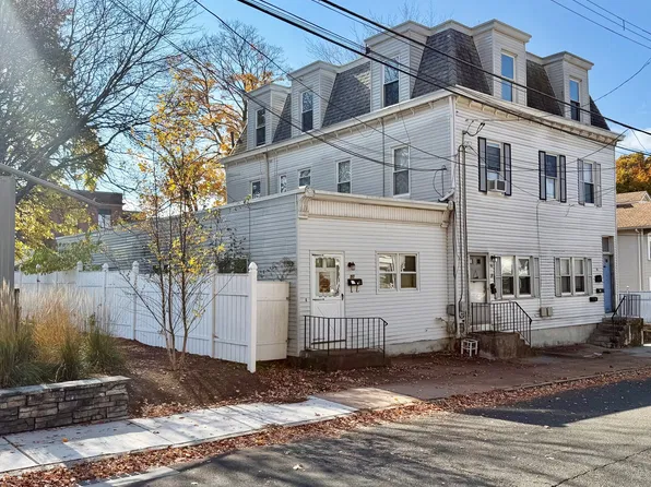 86 Birch Street, Manchester, CT 06040