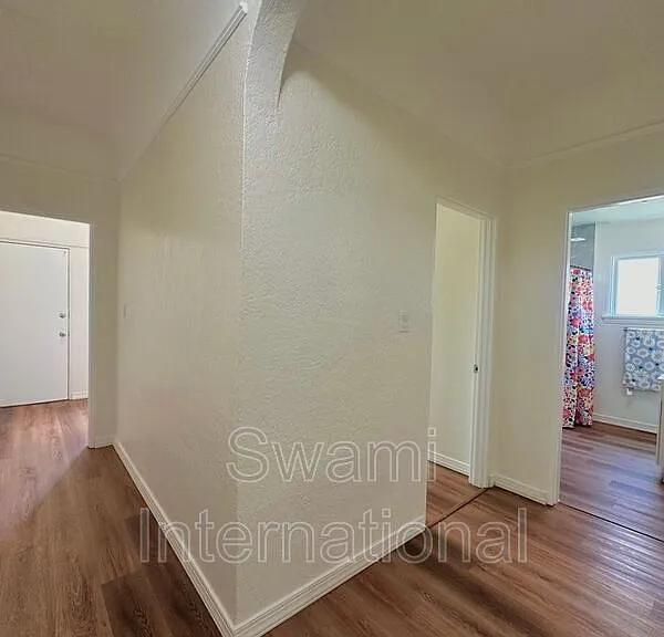 2066 Chestnut Ave — Photo 31