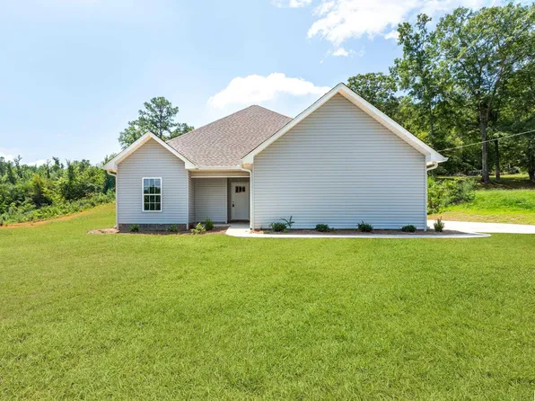 895 Bruce St, Hobson City, AL 36201