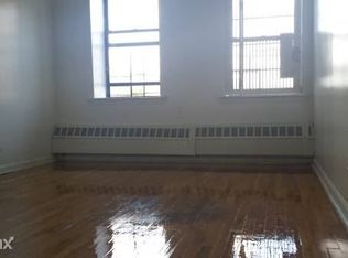 880 Broadway, Brooklyn, NY 11206