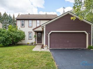 2154 Kingston Dr, Maumee, OH 43537