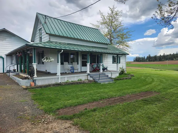 872 Meridian Rd, Lenore, ID 83541