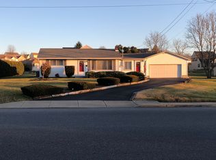 3420 Columbia St, Whitehall, PA 18052