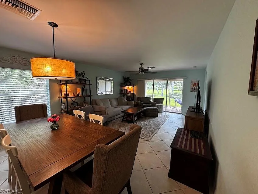 Village Walk Of Bonita Springs — Photo 2