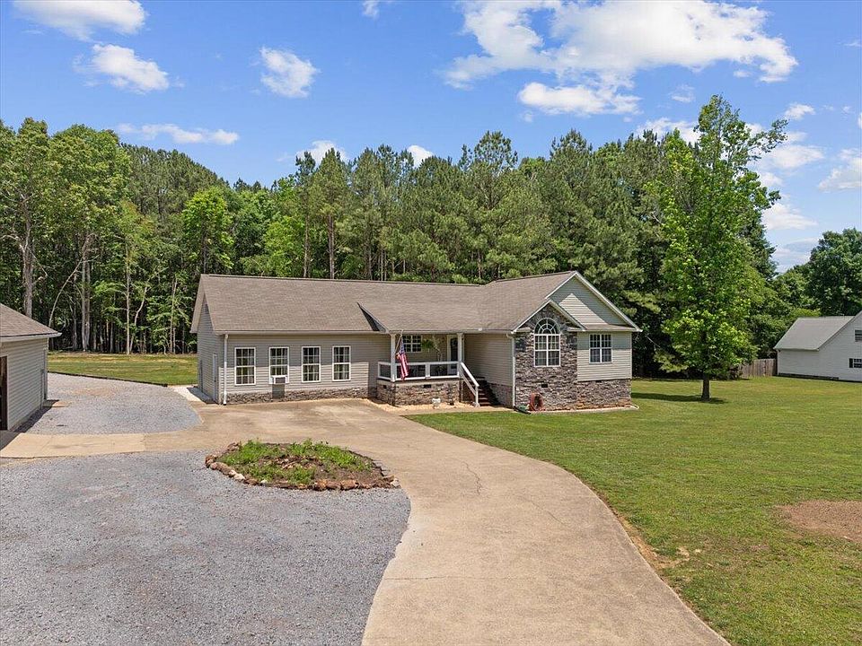 1st image of 90 Sunset Dr