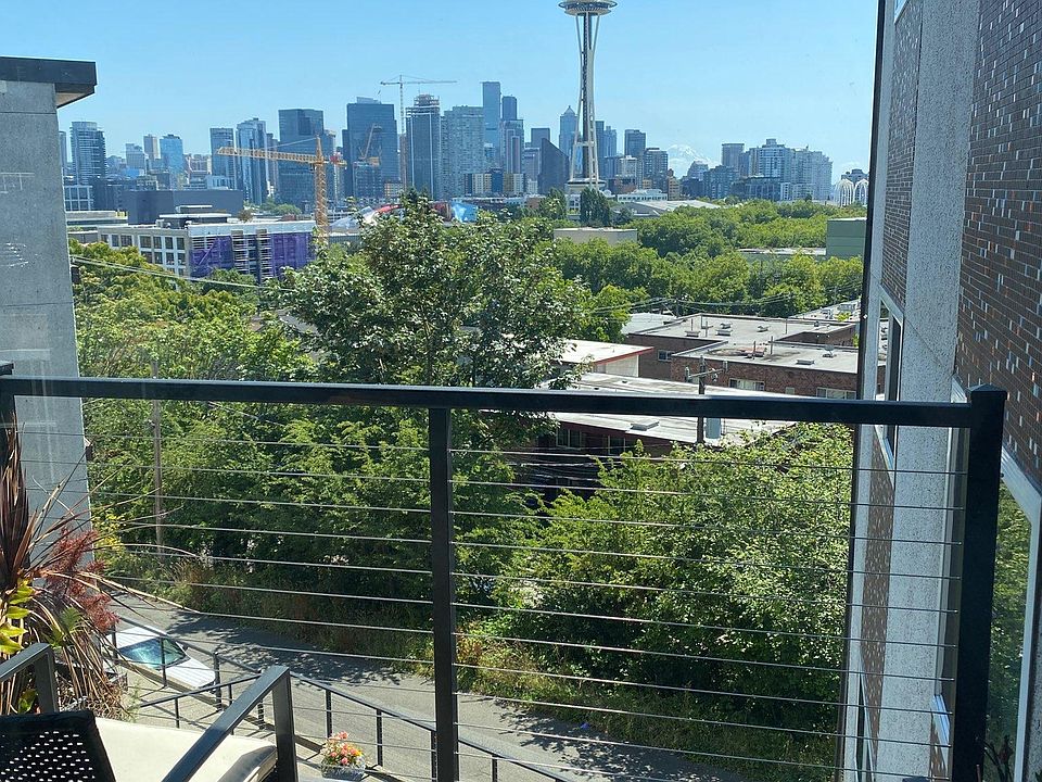 1st image of 800 1st Ave N #34