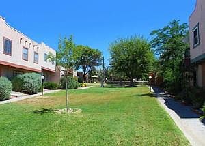 3rd image of 267 Maricopa Dr