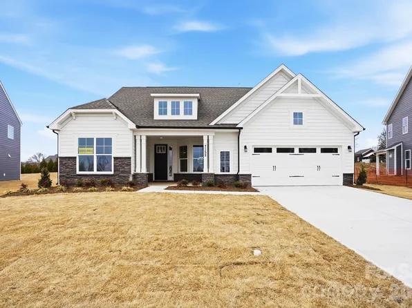 7152 Bil Mar Dr, Harrisburg, NC 28075