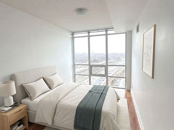 4th image of 1900 Lake Shore Blvd W #1701