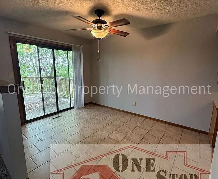 2612 SE 7th Street Ter — Photo 8
