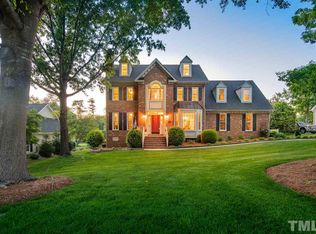 20 Oakmont Ct, Clayton, NC 27527