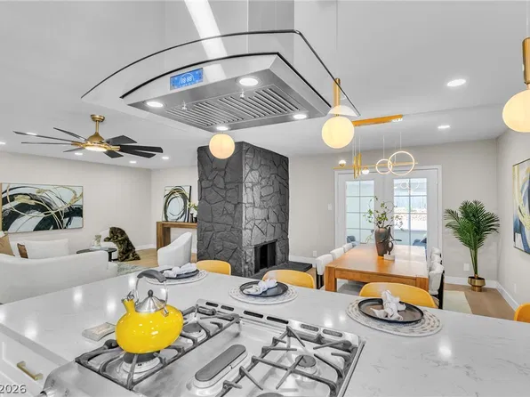 324 Lakehurst Rd, Las Vegas, NV 89145
