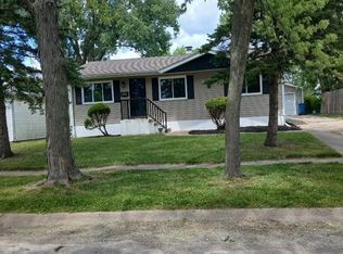 1763 Reichert Ave, Sauk Village, IL 60411