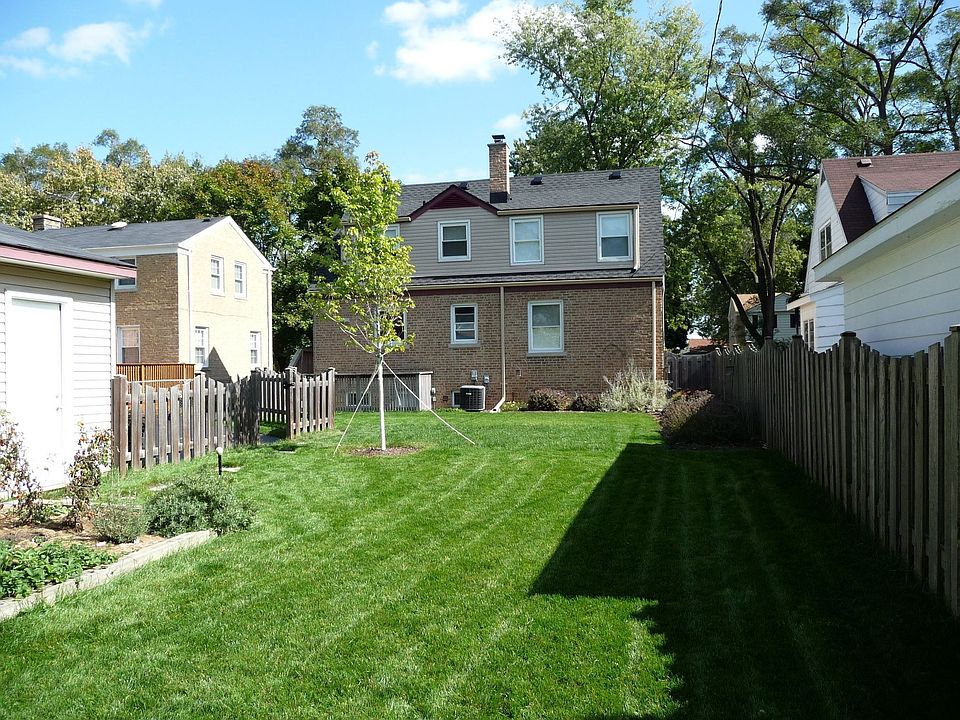 2nd image of 1432 Bristol Ave