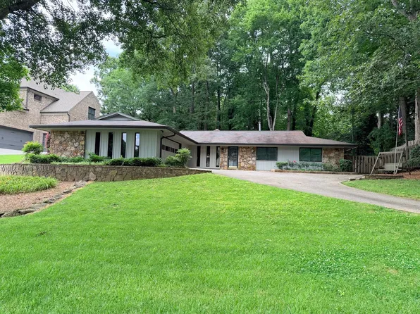 298 Indian Hills Trl, Marietta, GA 30068