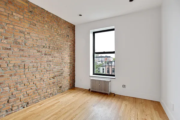 Rented by Highline Residential | media 36