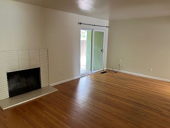 2nd image of 5701 Holstein Way