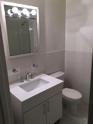 Rented by Solil Management | media 4