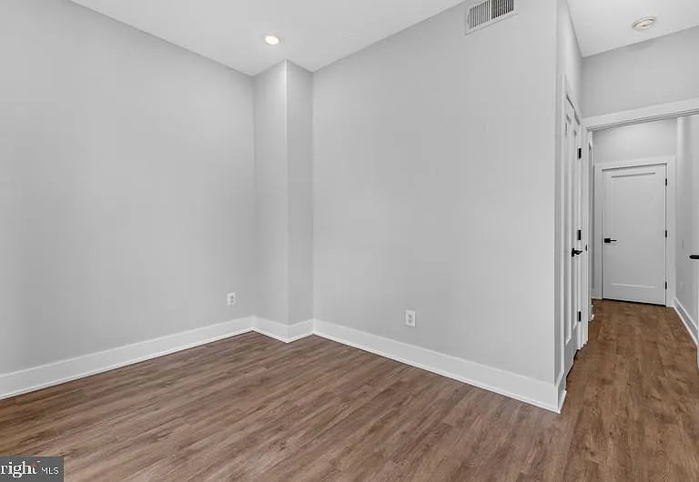 213 Seaton Pl NE #2 — Photo 16