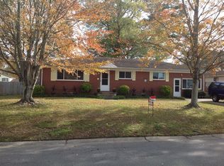 340 Lineberry Rd, Virginia Beach, VA 23452