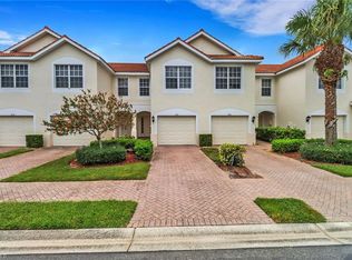 936 Hampton Cir #86, Naples, FL 34105