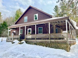 106 Wardner Rd, Rainbow Lake, NY 12976