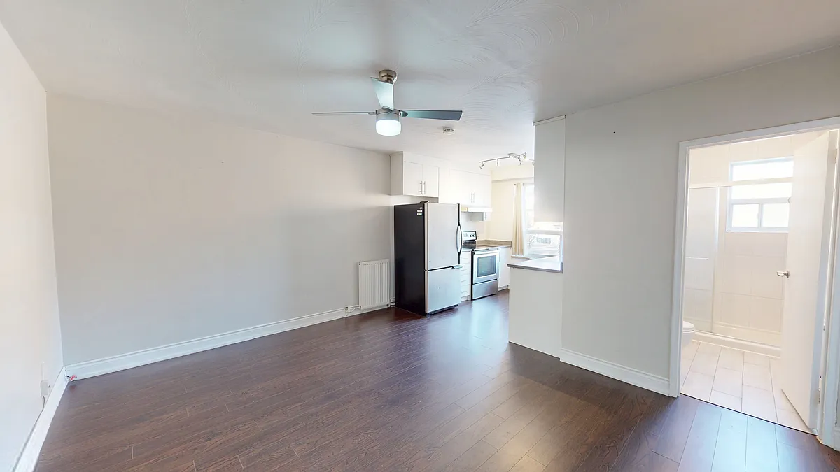 Building Photo - 52 Waniska Ave #6