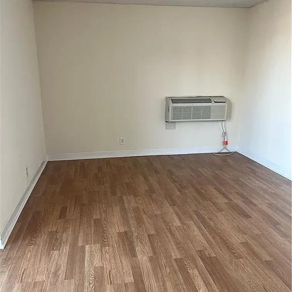 2955 Shell Rd #3N — Photo 11