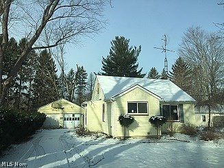 1st image of 3187 Martha Dr